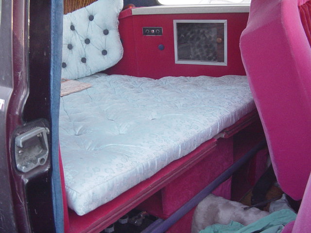 http://www.thesamba.com/vw/gallery/pix/120683.jpg