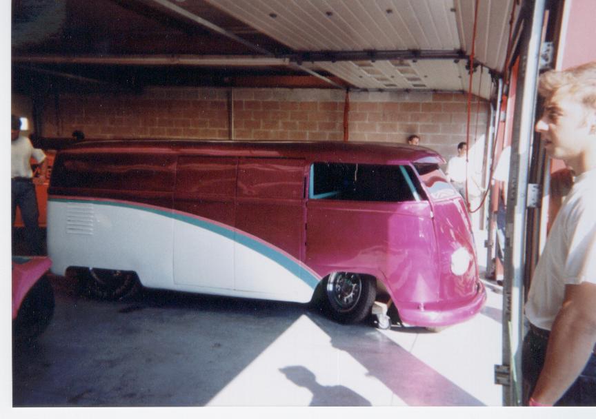 http://www.thesamba.com/vw/gallery/pix/142647.jpg
