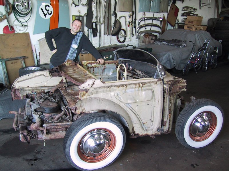 http://www.thesamba.com/vw/gallery/pix/35131.jpg