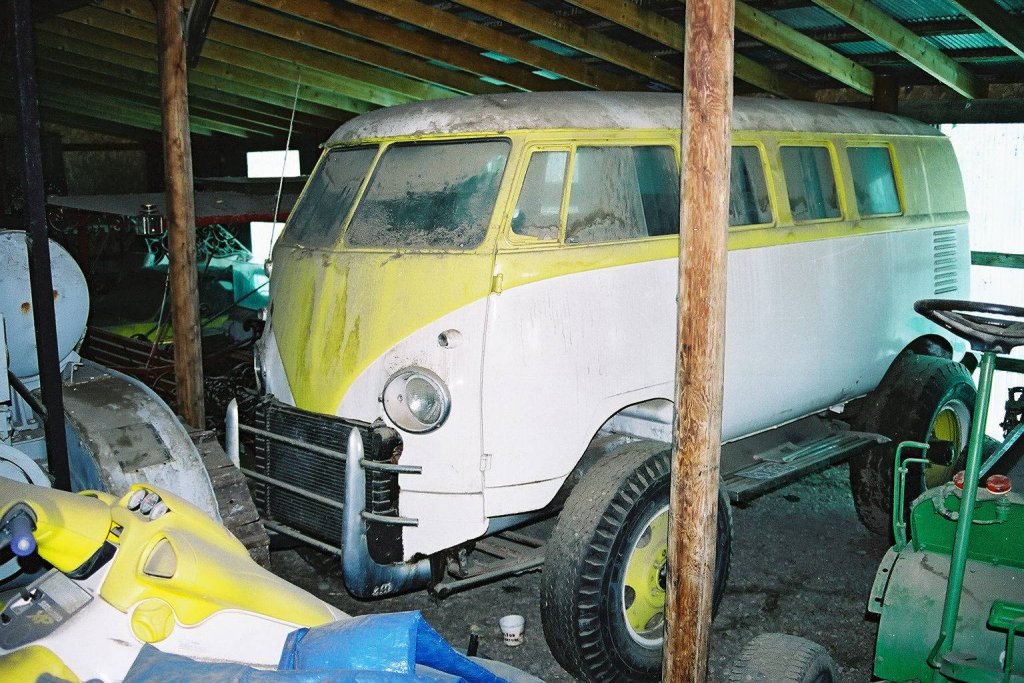http://www.thesamba.com/vw/gallery/pix/50079.jpg