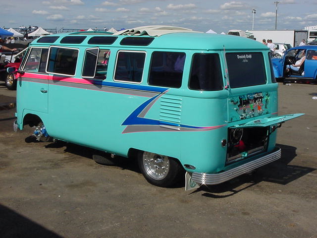 http://www.thesamba.com/vw/gallery/pix/85411.jpg