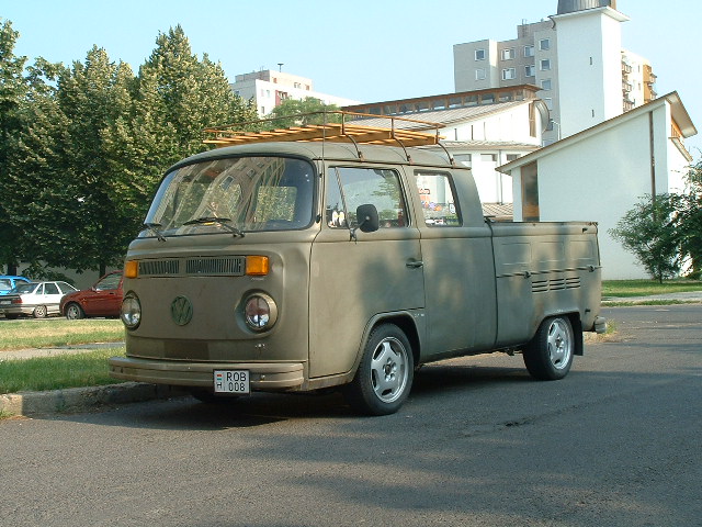 http://www.thesamba.com/vw/gallery/pix/95461.jpg