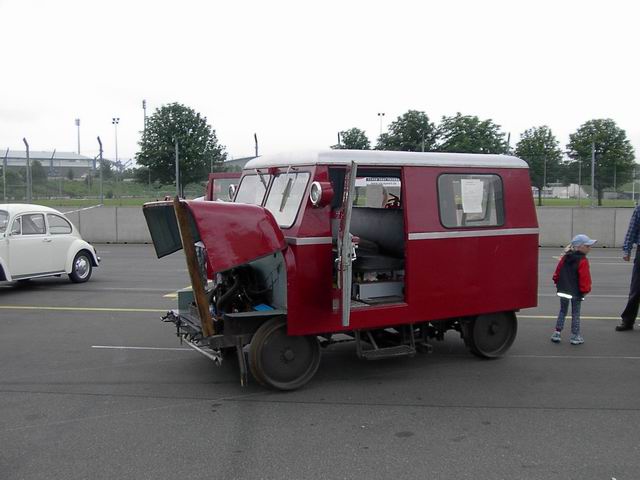 http://www.thesamba.com/vw/gallery/pix/96881.jpg