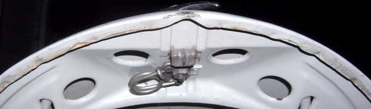 Image may have been reduced in size. Click image to view fullscreen.