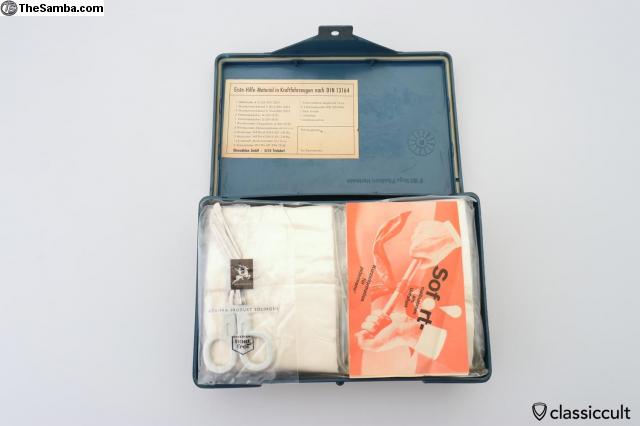German First Aid Kit Vintage Auto Verbandkasten