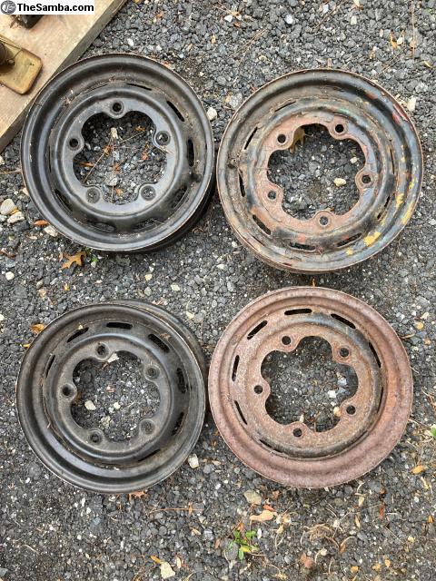 Image may have been reduced in size. Click image to view fullscreen.