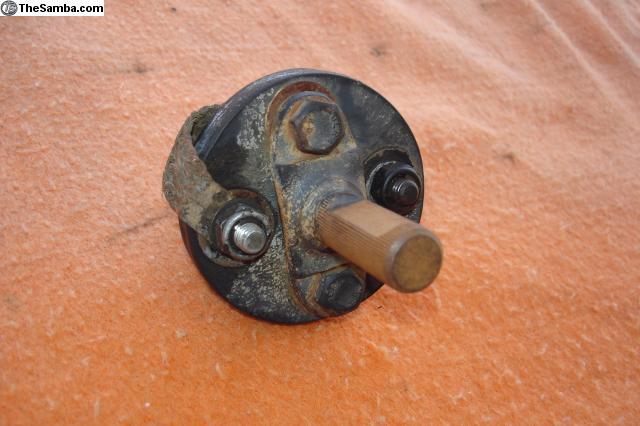 Image may have been reduced in size. Click image to view fullscreen.