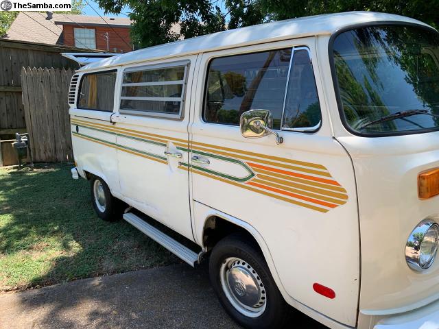 Image may have been reduced in size. Click image to view fullscreen.