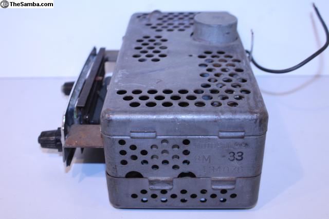 TheSamba.com :: VW Classifieds - 1950's Big M Motorola 8M Radio 6V AM