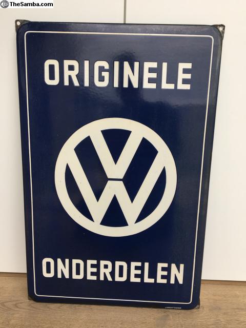 Scarp vrouw ondersteboven TheSamba.com :: VW Classifieds - Enamel Sign "Originele Onderdelen"