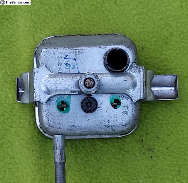 VW Classifieds Original beetle fuel gauge works perfect 2/66