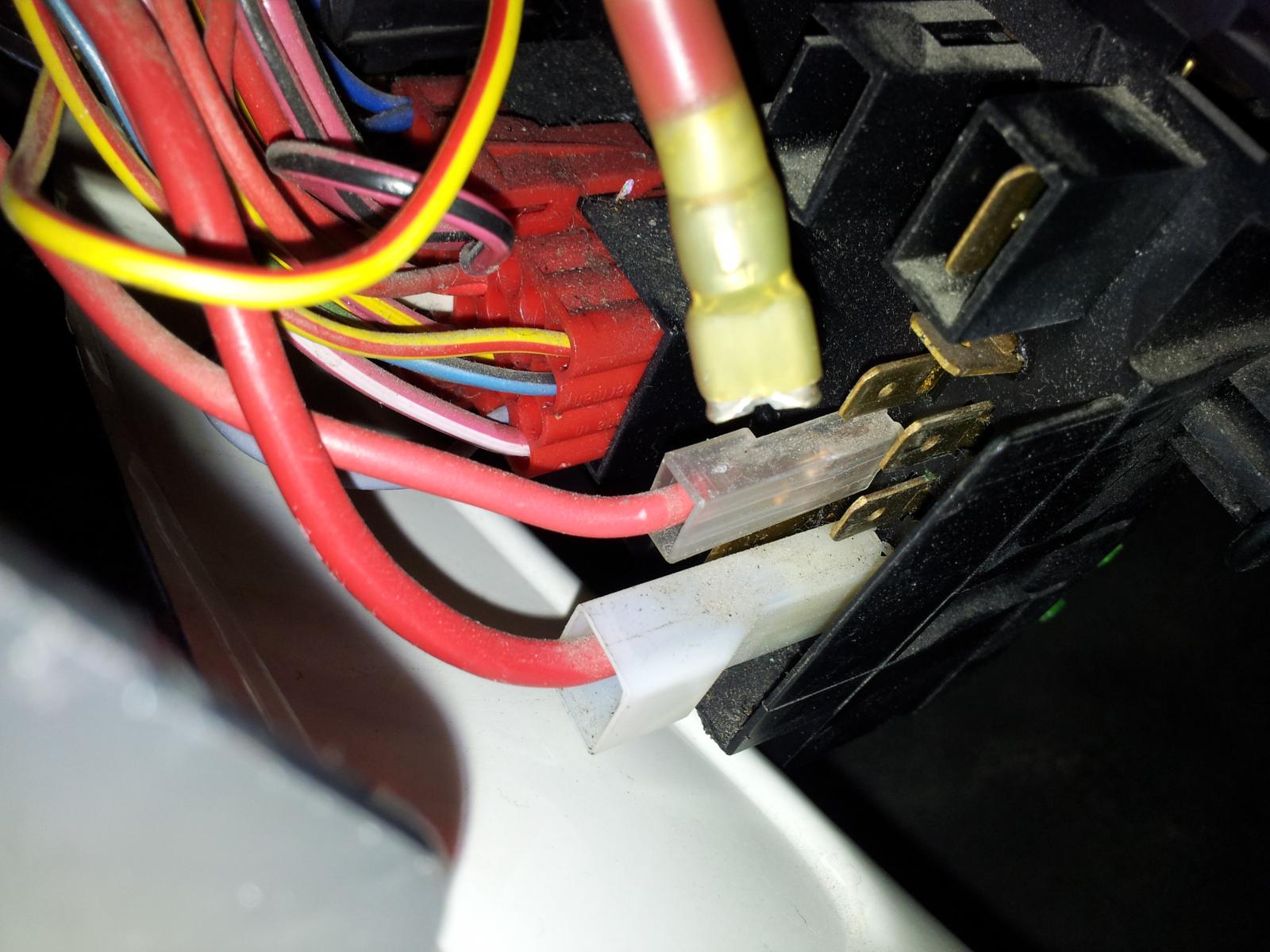 Image may have been reduced in size. Click image to view fullscreen. I dropped the Fuse panel ...