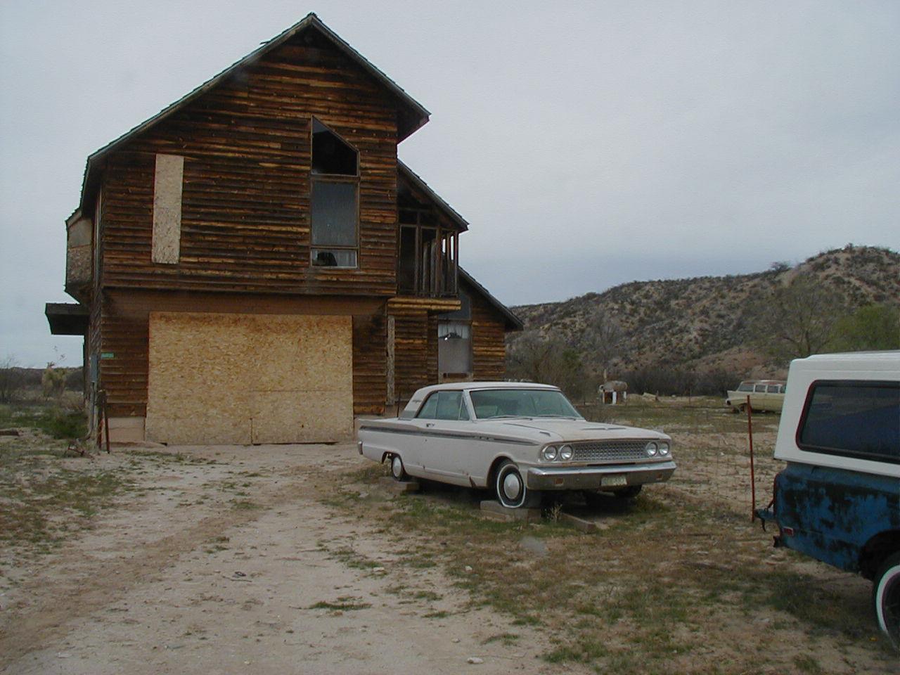 Image may have been reduced in size. Click image to view fullscreen.