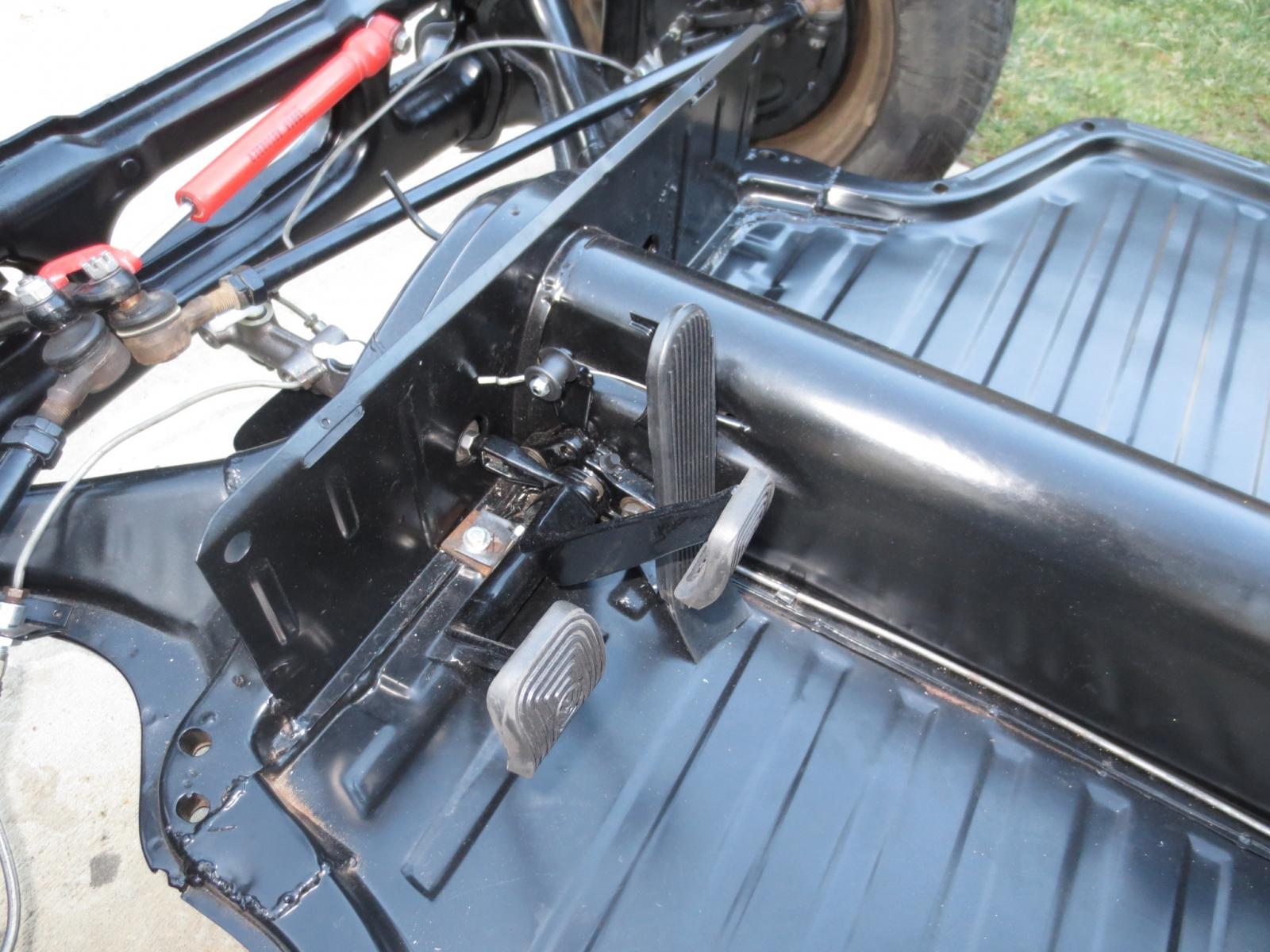 Image may have been reduced in size. Click image to view fullscreen.