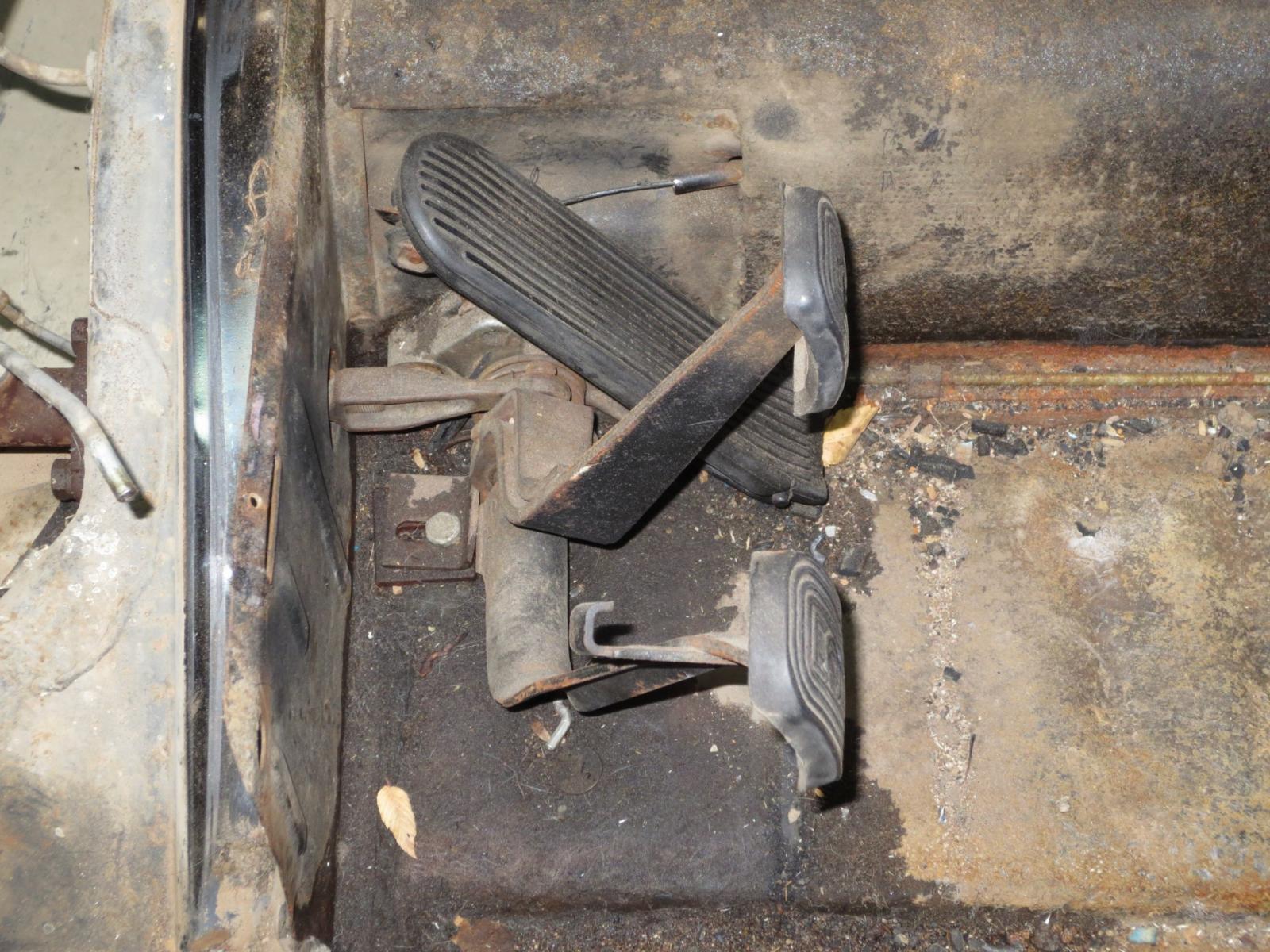 Image may have been reduced in size. Click image to view fullscreen.