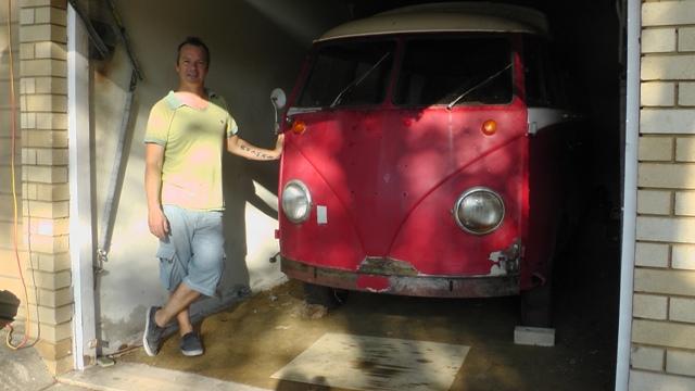 Image may have been reduced in size. Click image to view fullscreen.