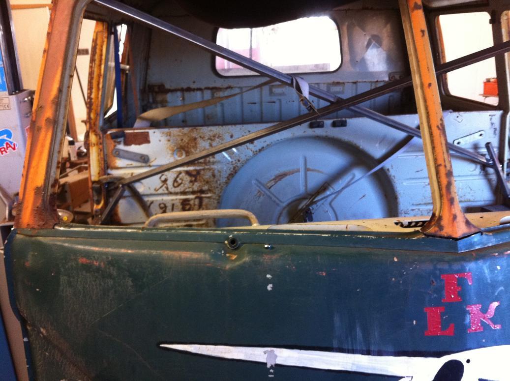 Image may have been reduced in size. Click image to view fullscreen.