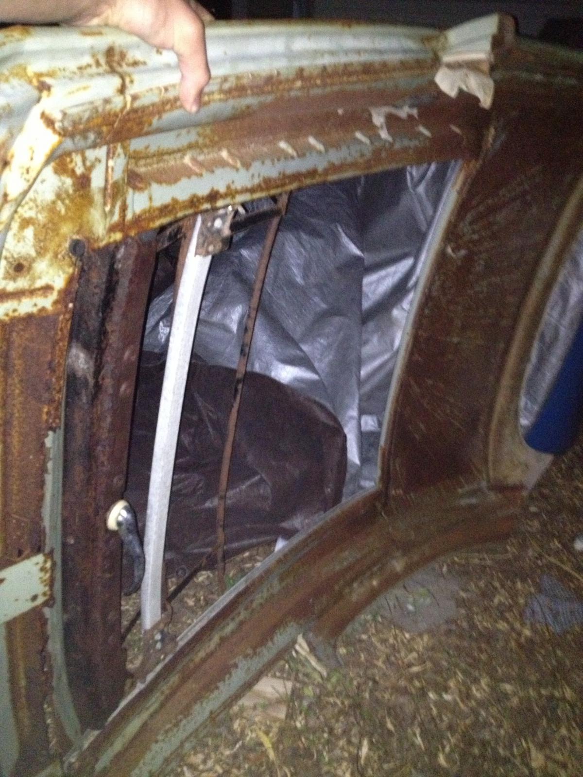 Image may have been reduced in size. Click image to view fullscreen.