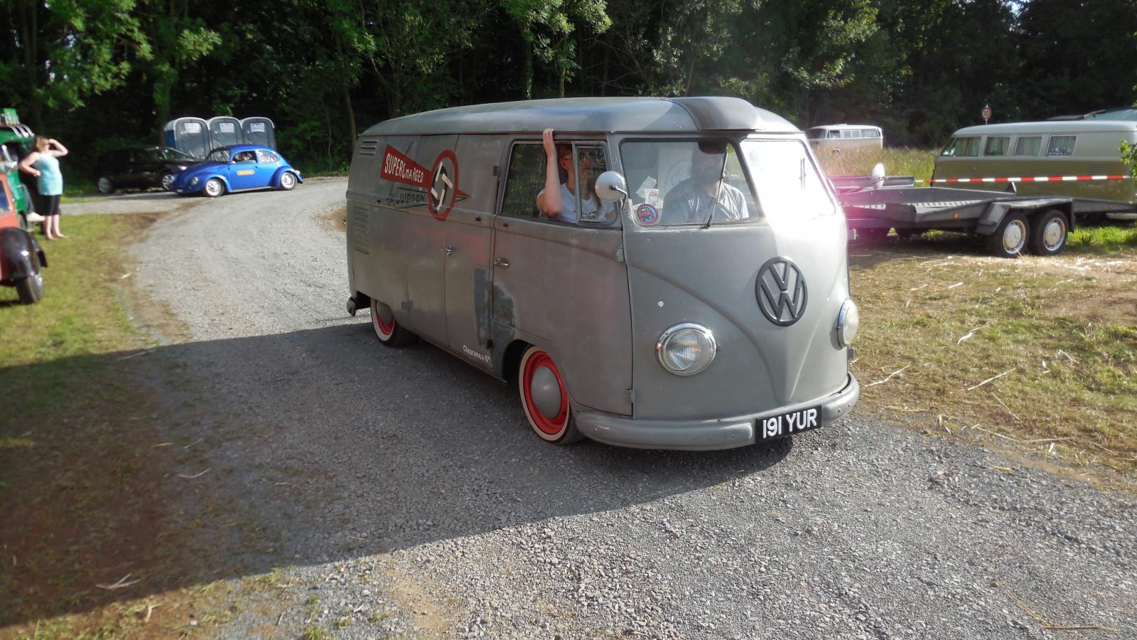 Image may have been reduced in size. Click image to view fullscreen.