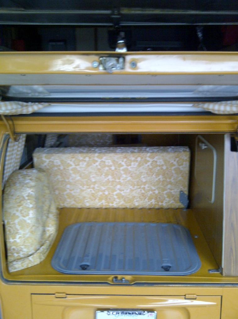 Image may have been reduced in size. Click image to view fullscreen.