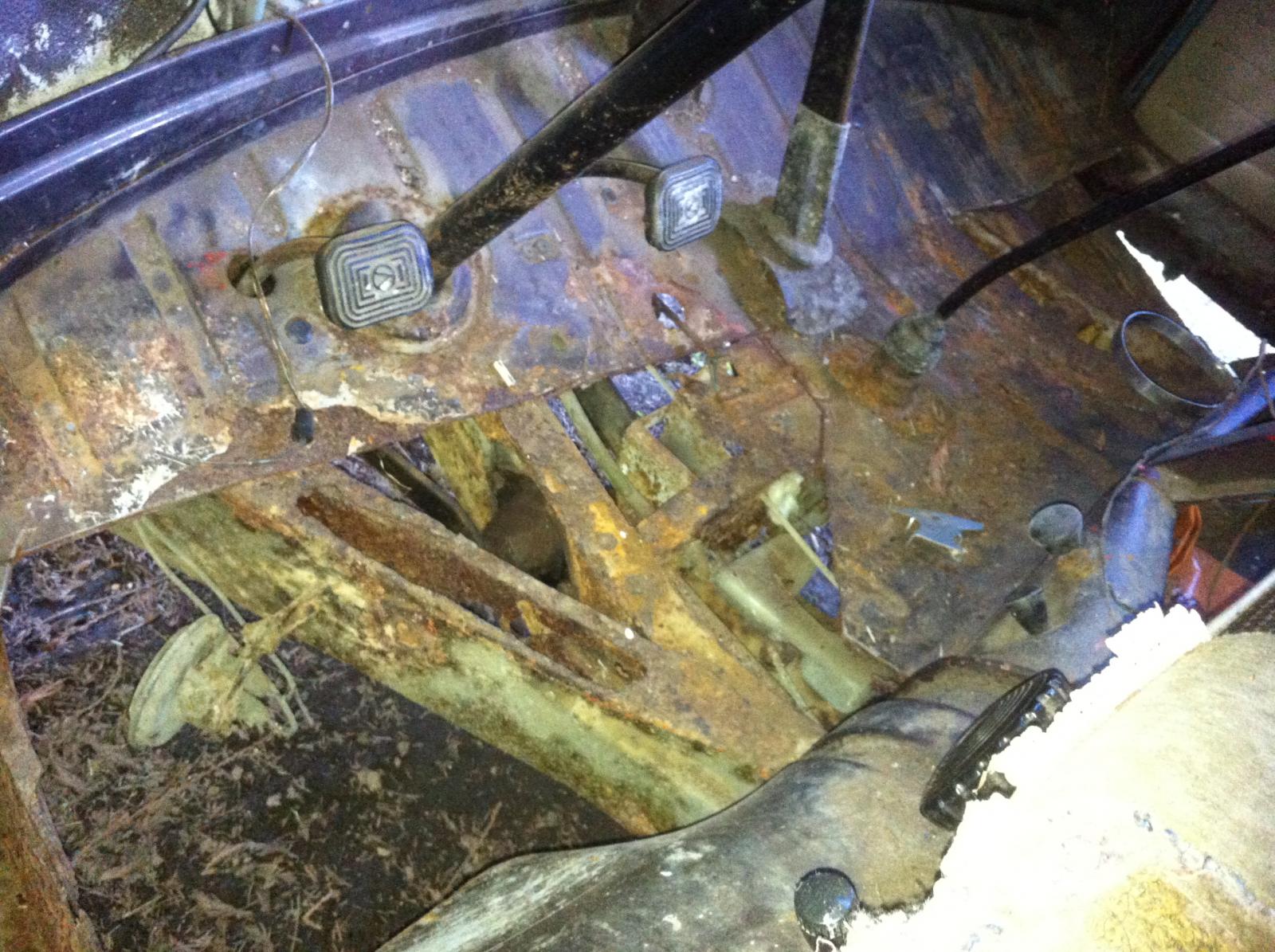 Image may have been reduced in size. Click image to view fullscreen.