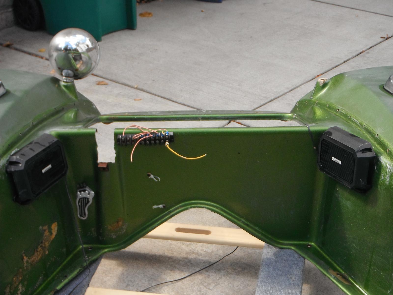 Image may have been reduced in size. Click image to view fullscreen.