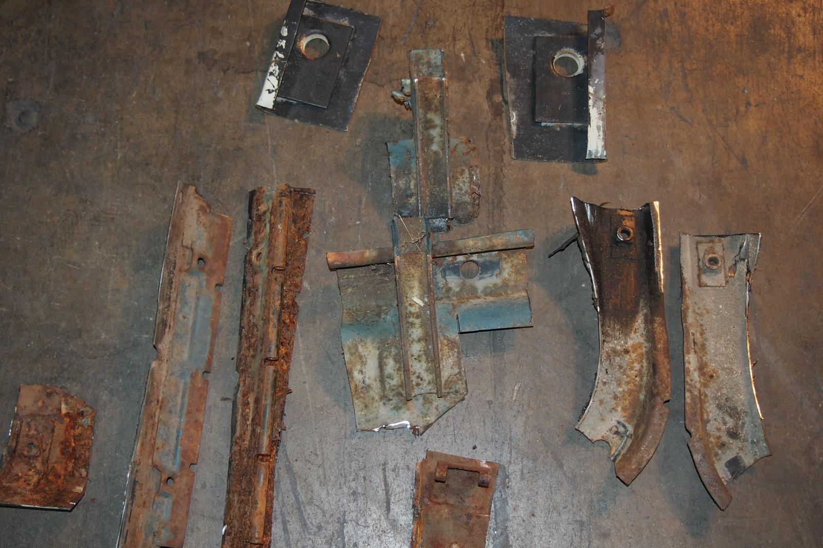 Image may have been reduced in size. Click image to view fullscreen.