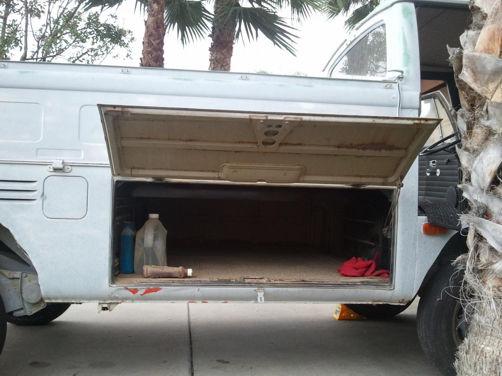 Image may have been reduced in size. Click image to view fullscreen.