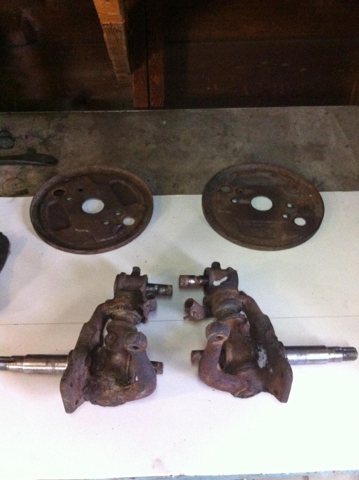 Image may have been reduced in size. Click image to view fullscreen.