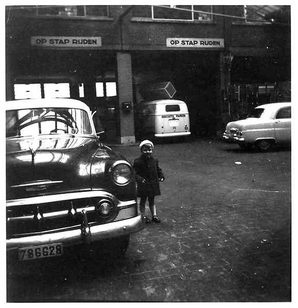 Image may have been reduced in size. Click image to view fullscreen.