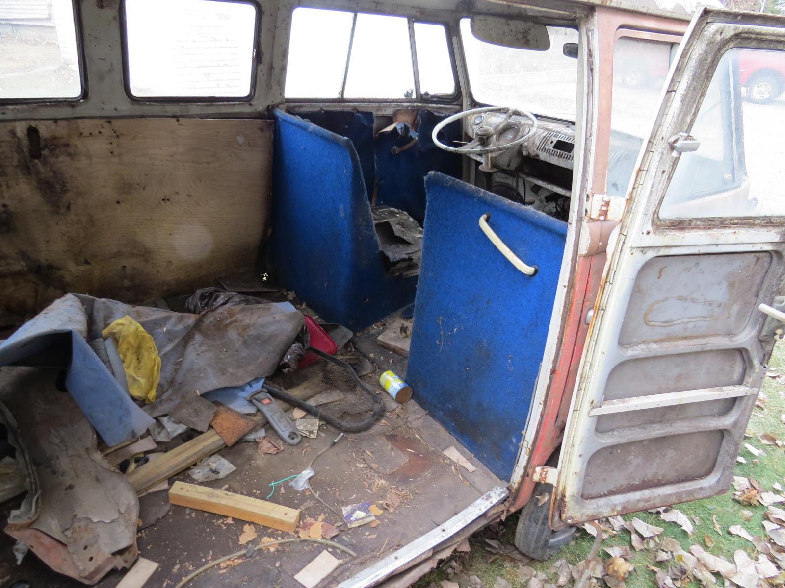 Image may have been reduced in size. Click image to view fullscreen.