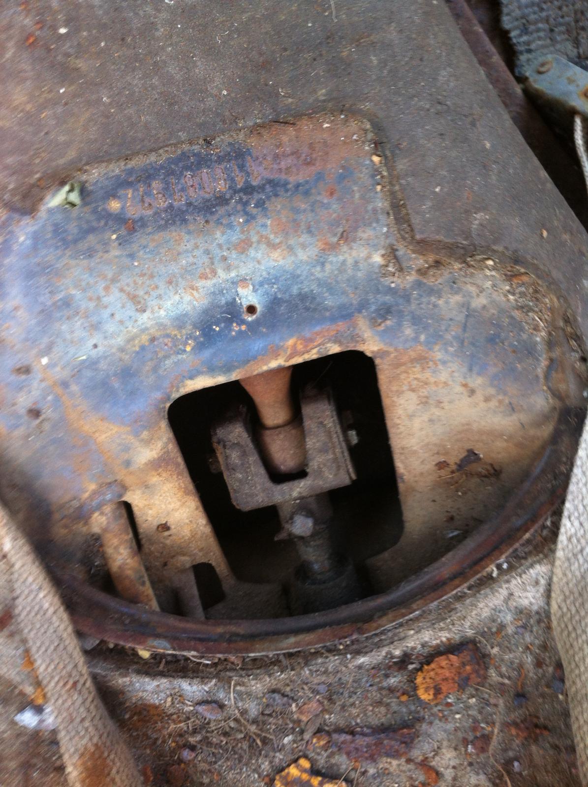 Image may have been reduced in size. Click image to view fullscreen.