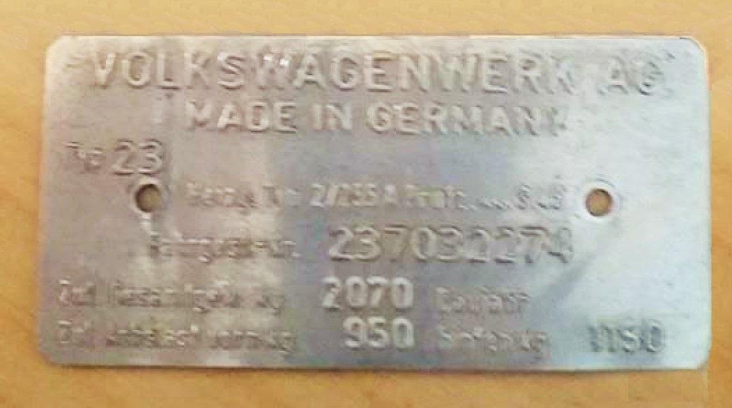 Image may have been reduced in size. Click image to view fullscreen.