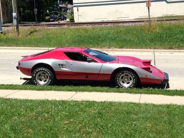 What can you find on Craigslist in Rockford, Illinois?