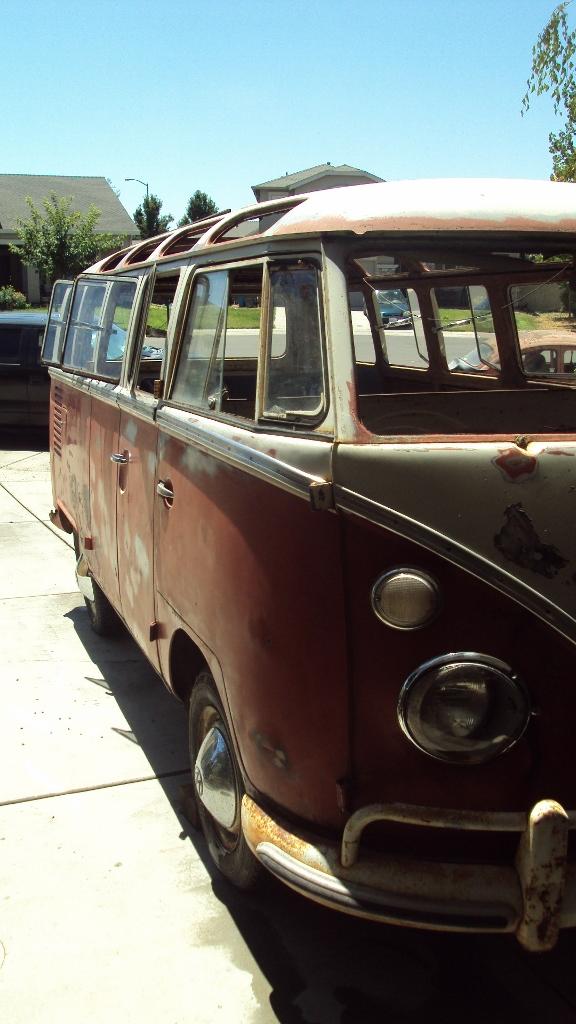 Image may have been reduced in size. Click image to view fullscreen.