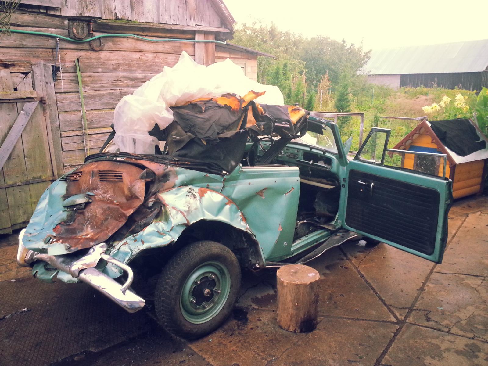 Image may have been reduced in size. Click image to view fullscreen.