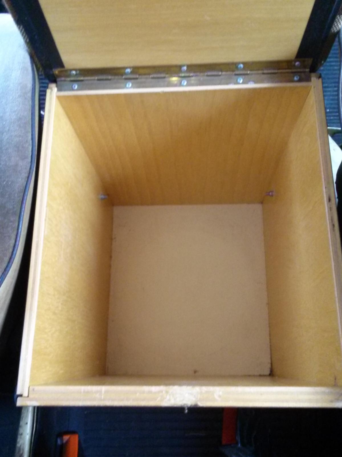 Image may have been reduced in size. Click image to view fullscreen.