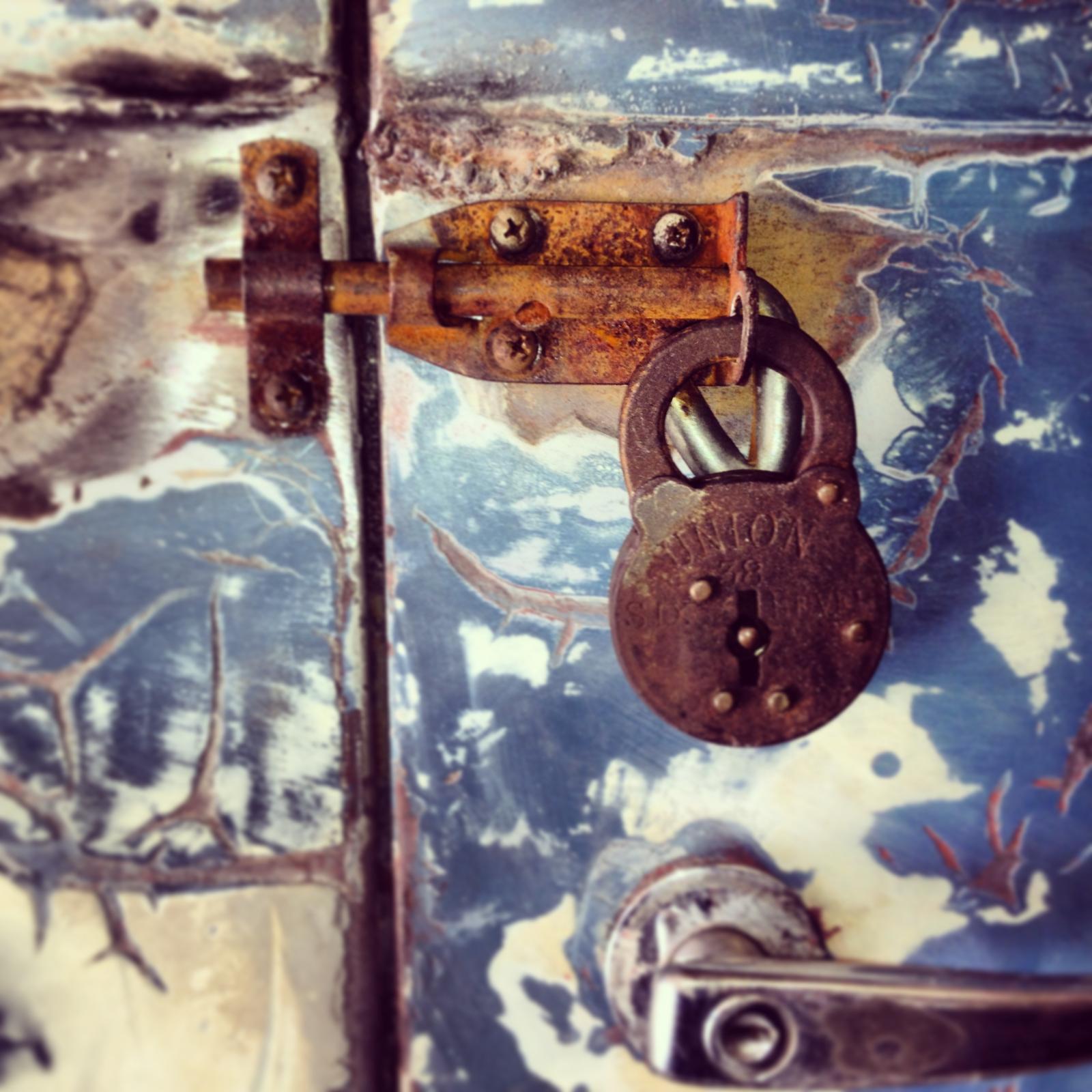 Image may have been reduced in size. Click image to view fullscreen.