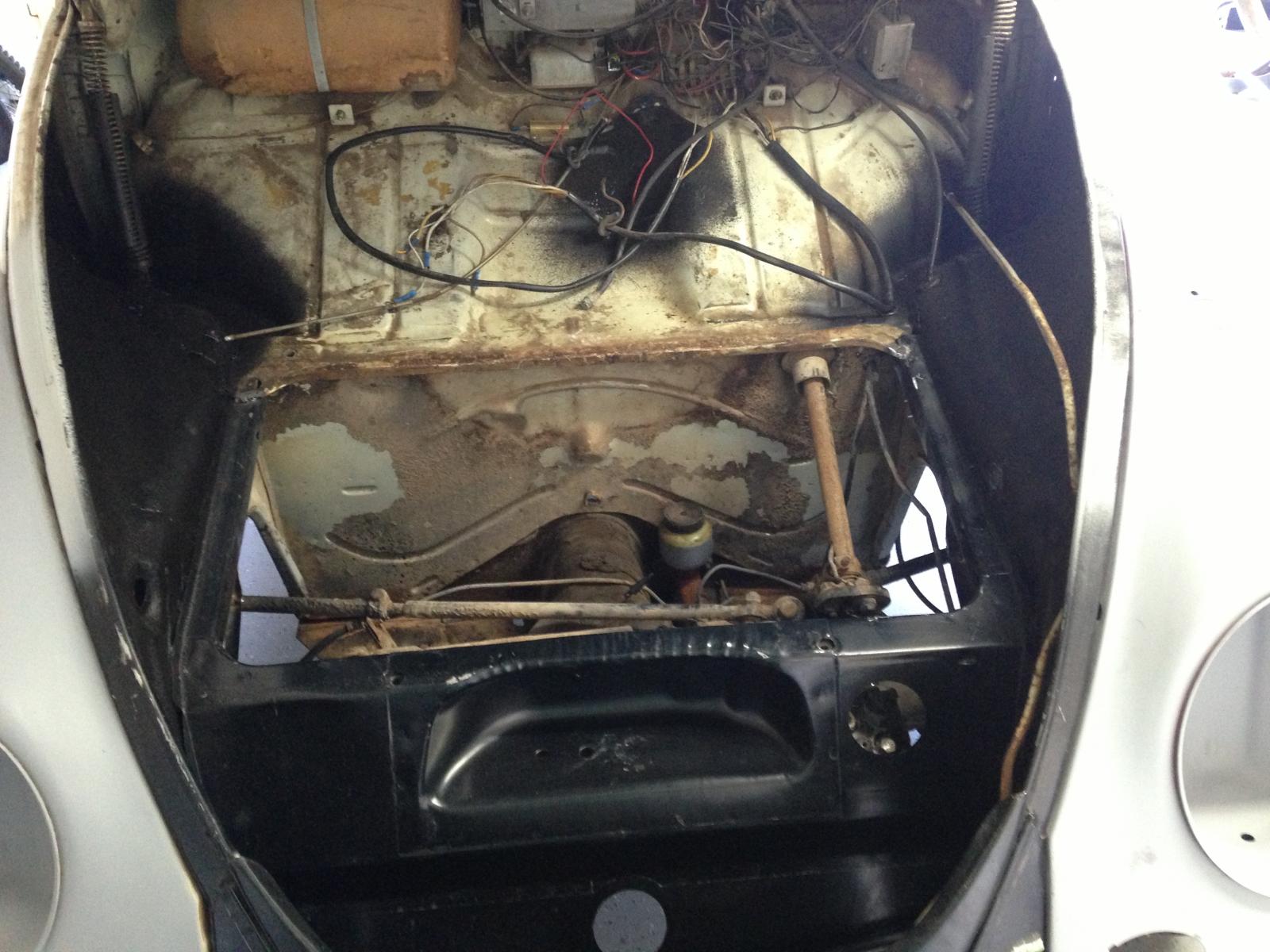 Image may have been reduced in size. Click image to view fullscreen.