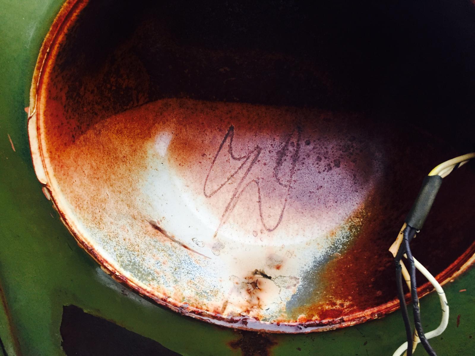 Image may have been reduced in size. Click image to view fullscreen.