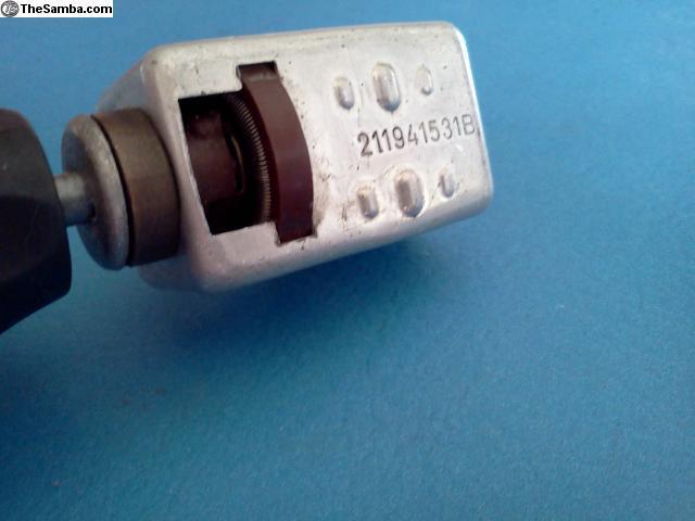 Image may have been reduced in size. Click image to view fullscreen.