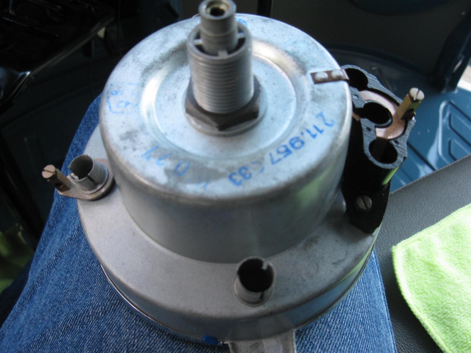 Image may have been reduced in size. Click image to view fullscreen.