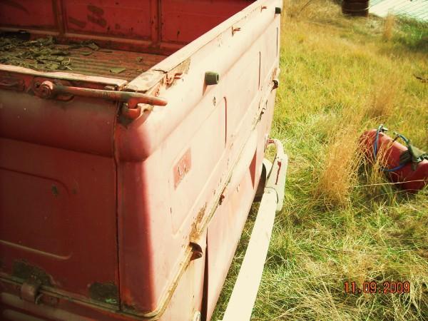 Image may have been reduced in size. Click image to view fullscreen.