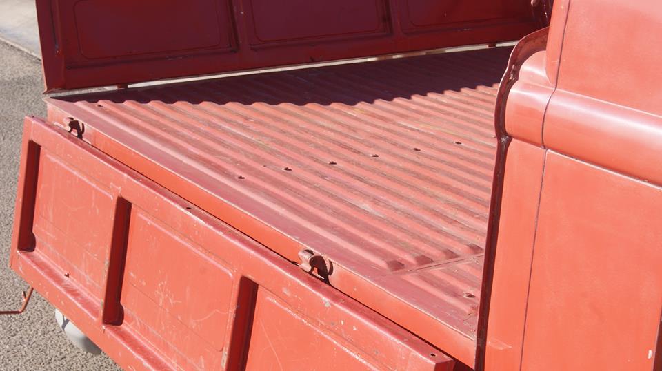 Image may have been reduced in size. Click image to view fullscreen.