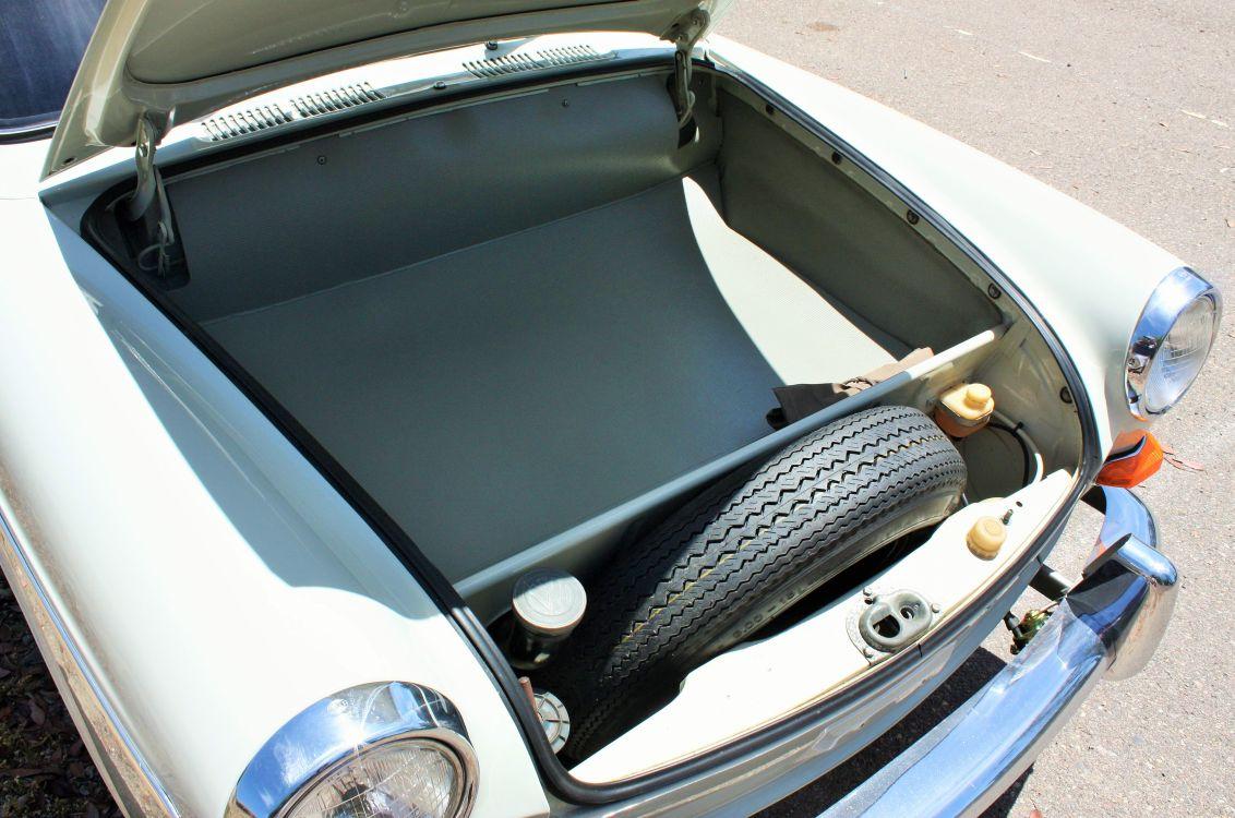 Image may have been reduced in size. Click image to view fullscreen.