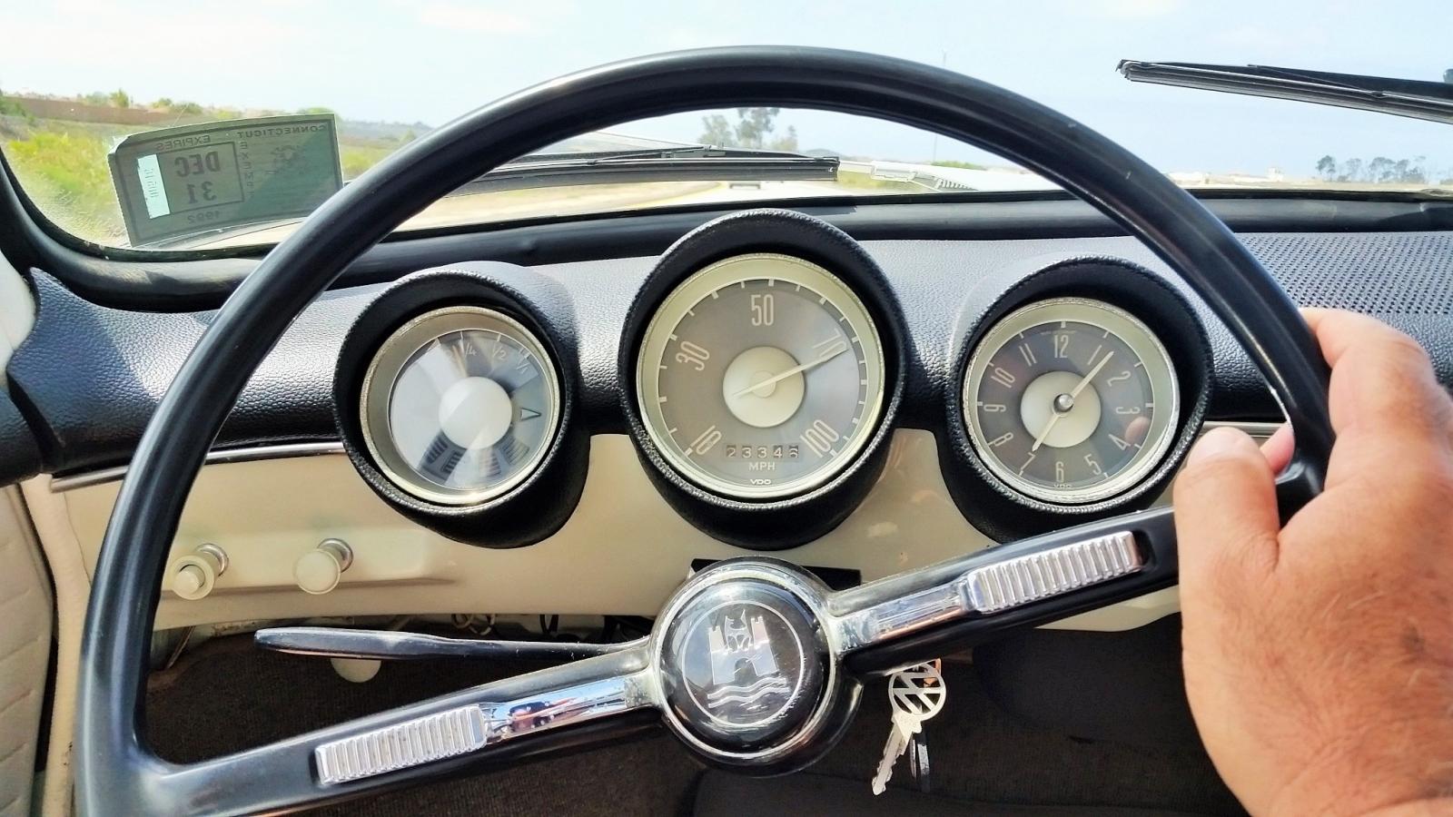 Image may have been reduced in size. Click image to view fullscreen.