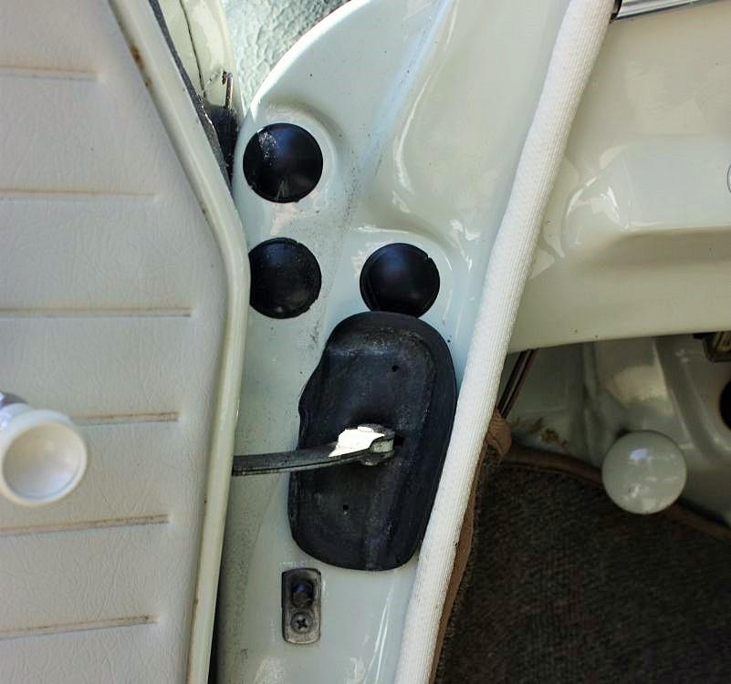 Image may have been reduced in size. Click image to view fullscreen.