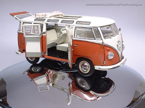  Gallery - 1/24 Franklin Mint T1 Microbus