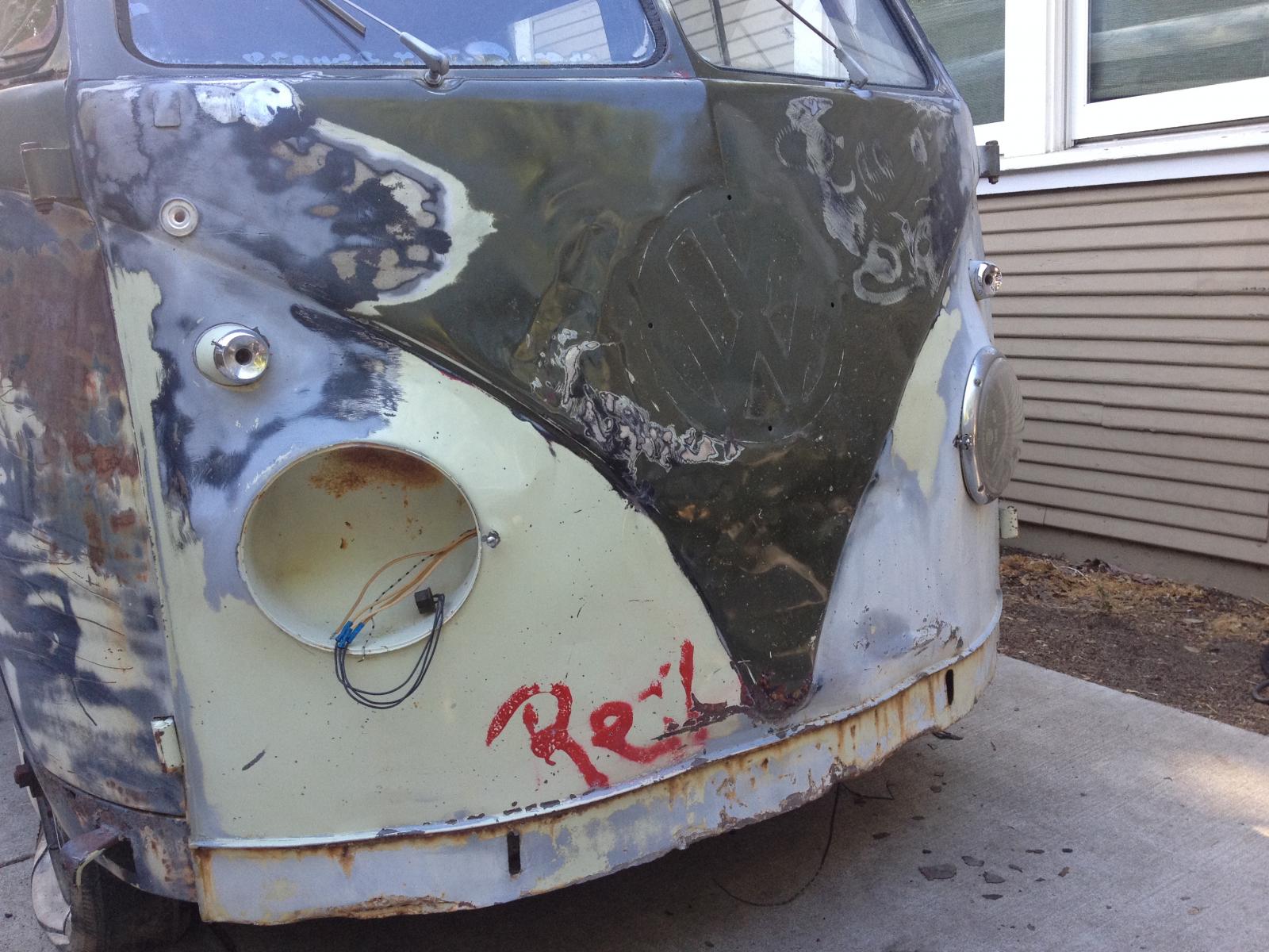 Image may have been reduced in size. Click image to view fullscreen.