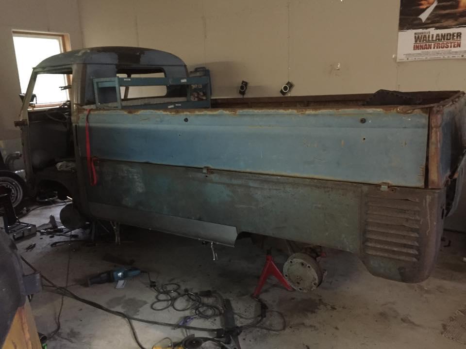 Image may have been reduced in size. Click image to view fullscreen.